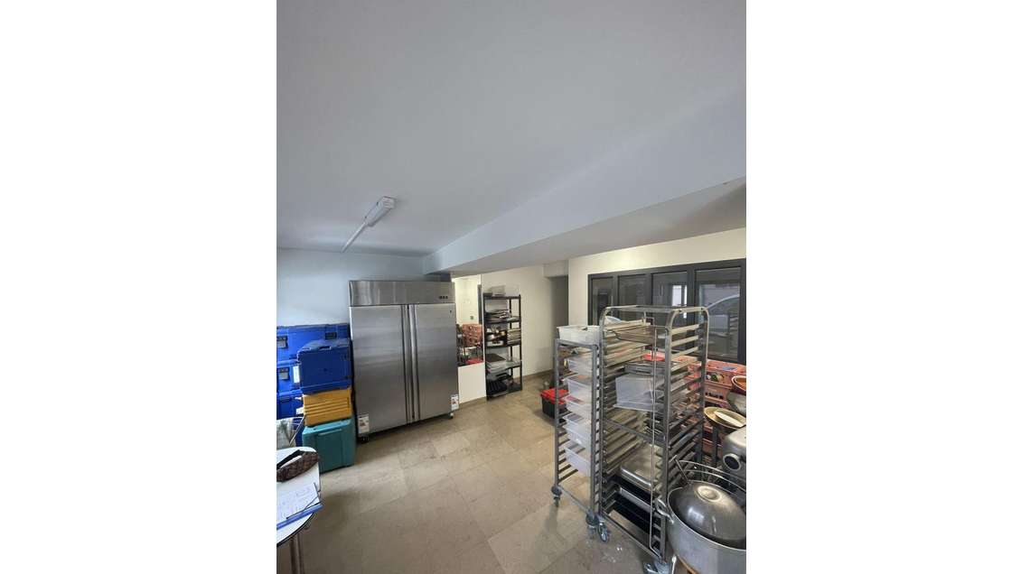 Vente murs commerciaux 61m² à Sain-Bel