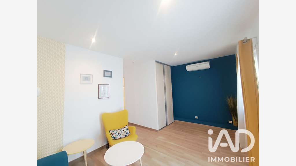 Vente murs commerciaux à Saint-Étienne-du-Grès