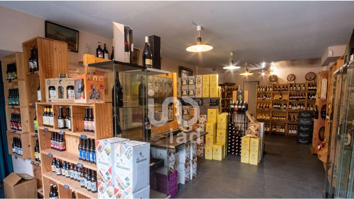 Vente murs commerciaux 138m² à Saint-Mammès