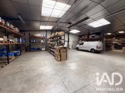 Vente local commercial 480m² Sainte-Luce-sur-Loire