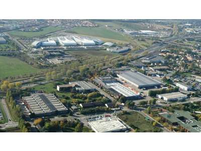 Vente Locaux d'activités - Entrepôts à Verrières-en-Anjou