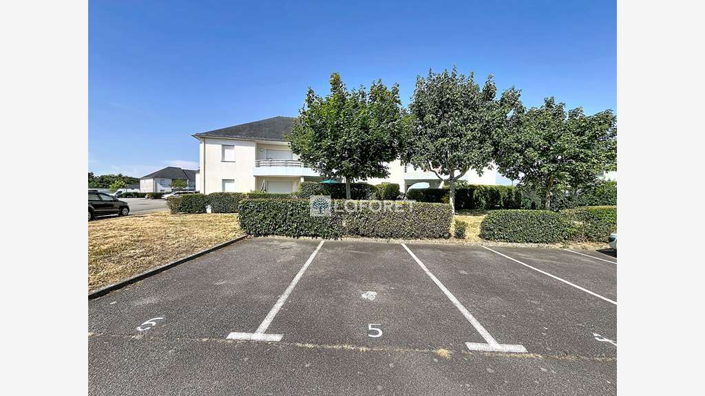 Vente place de parking extérieure 14m² à Brech