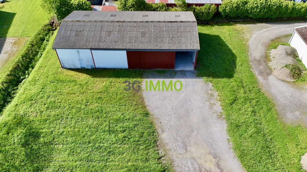 Vente entrepôt 300m² empl stratégique Saint-Palais