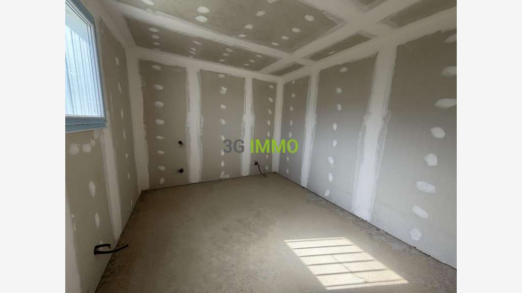 Vente entrepôt 300m² empl stratégique Saint-Palais