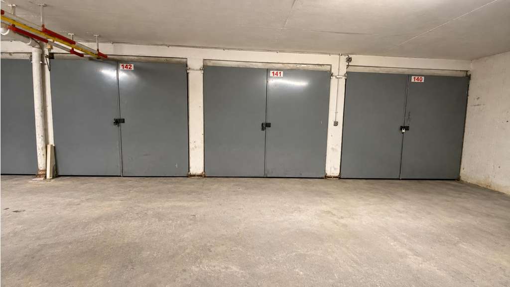 Vente box fermé de 12m² à Paris 75018