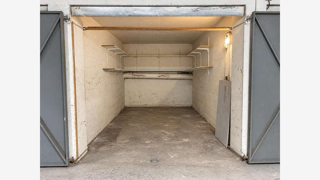 Vente box fermé de 12m² à Paris 75018
