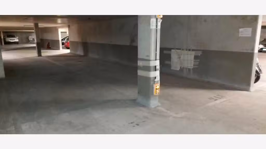 PLACES DE PARKING (93)