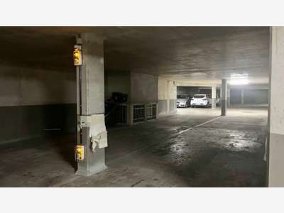 PLACES DE PARKING (93)