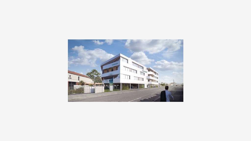 A vendre plateau de bureaux 800m² R+1 La Rochelle