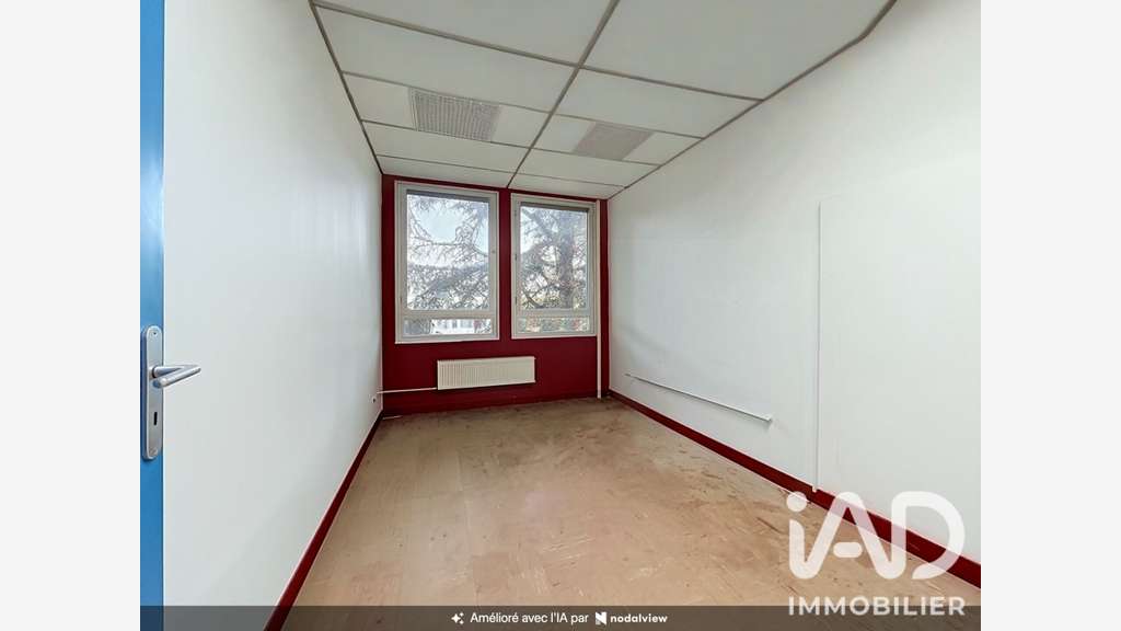 Vente plateau de bureaux 178m² à Ris-Orangis