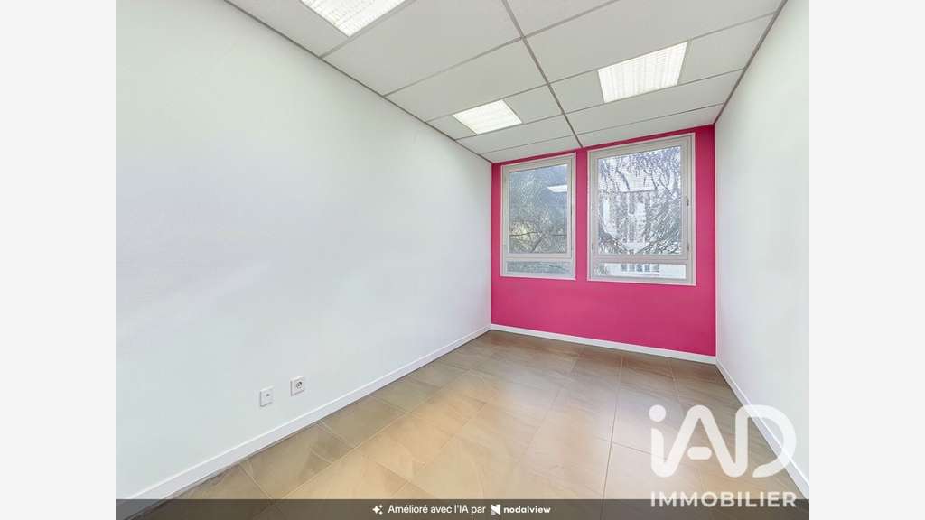 Vente plateau de bureaux 178m² à Ris-Orangis