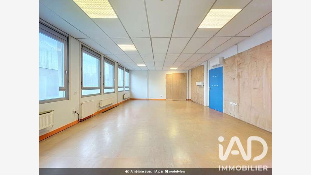Vente plateau de bureaux 178m² à Ris-Orangis