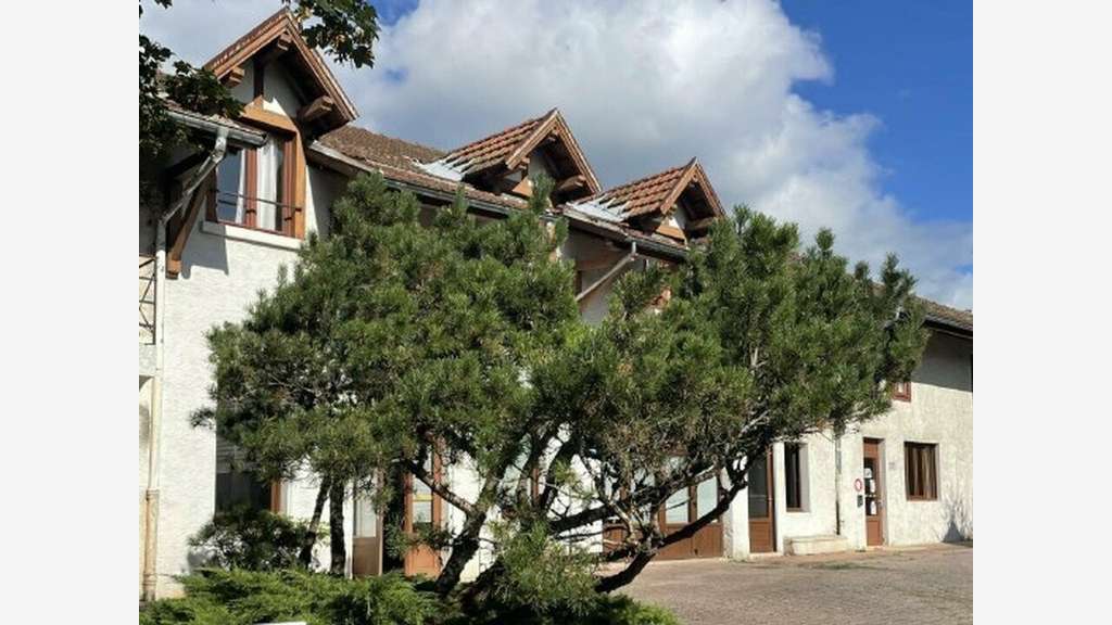 A vendre ensemble touristique à Bourg en Bresse