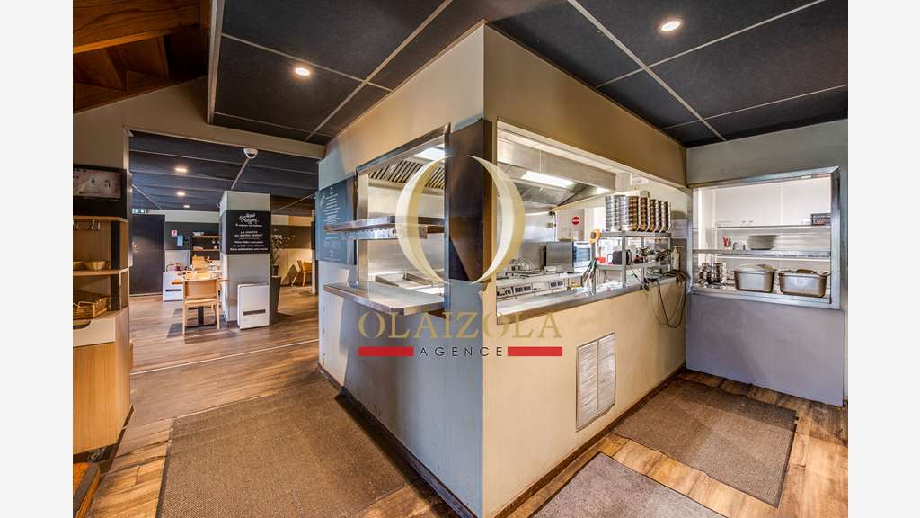 Vente local 486m² à Bidart emplacement stratégique