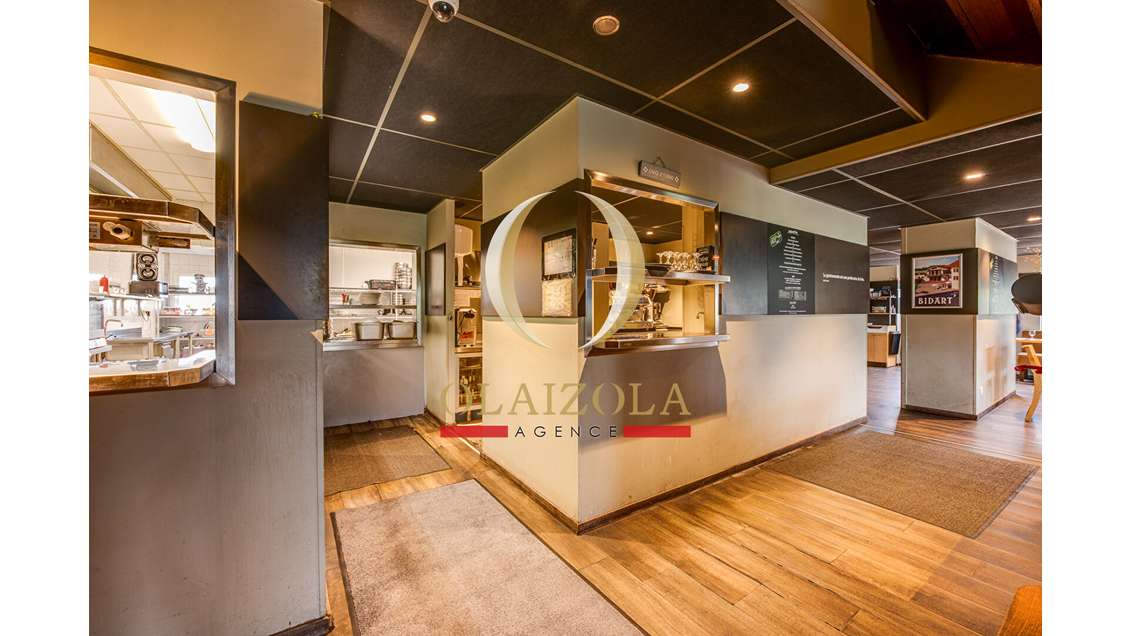 Vente local 486m² à Bidart emplacement stratégique