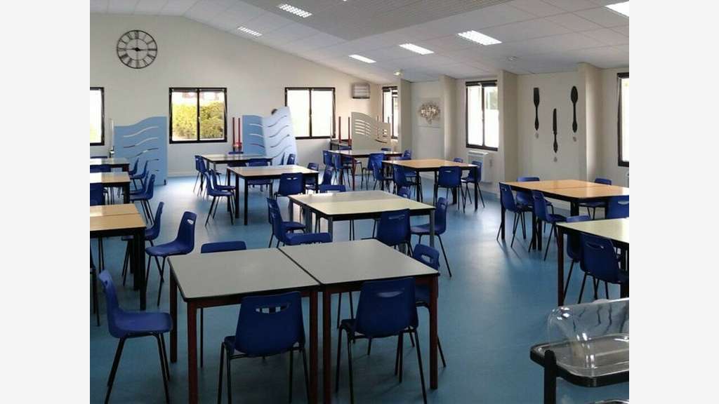 AV ancien centre de vacances 3005m² Haute-Loire