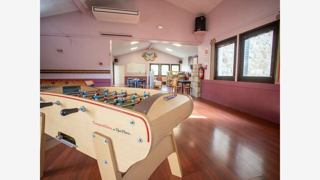 AV ancien centre de vacances 3005m² Haute-Loire