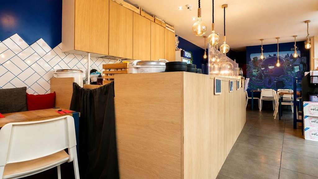 AV local commercial 45m² Paris 75010 empl visible
