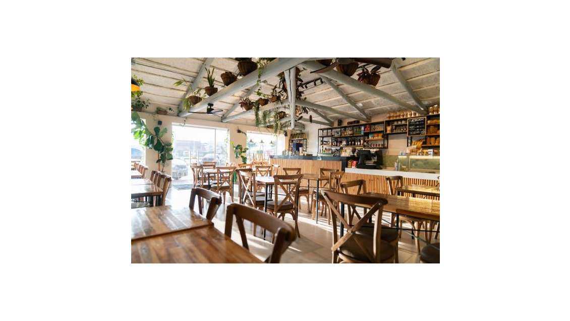 Vente local commercial 200m² terrasse à Perpignan