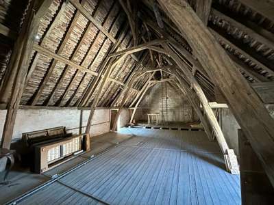 Bâtisse de 130m² à vendre en centre bourg Vienne