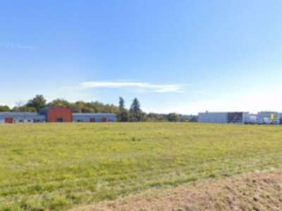 Vente Terrains industriels et agricoles à Saint-Yrieix-la-Perche