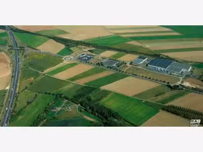 Terrain industriel de 14 ha à vendre à Iwuy