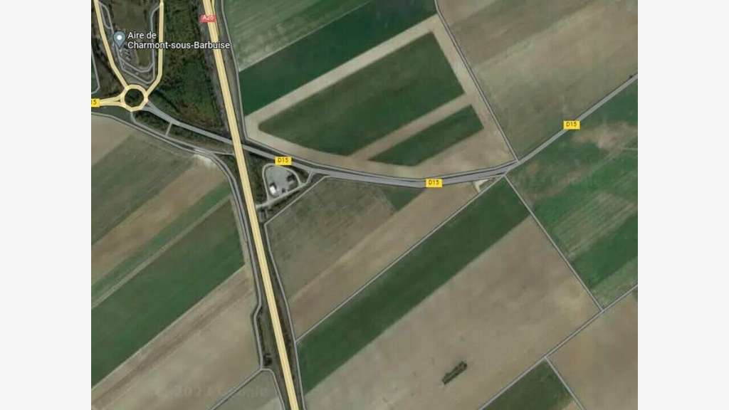 Vente terrain 15ha à Charmont-sous-Barbuise A26