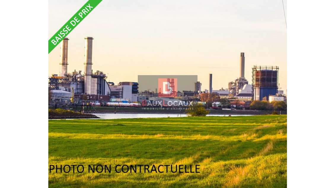 Vente terrain 13034m² en zone artisanale à Vedène