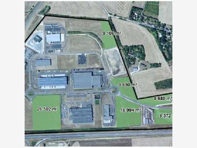 Terrain 9106m² à vendre, à Bourges sortie A71