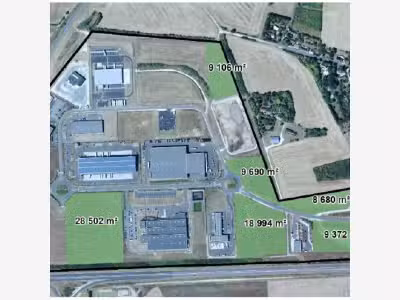 Terrain 9106m² à vendre, à Bourges sortie A71