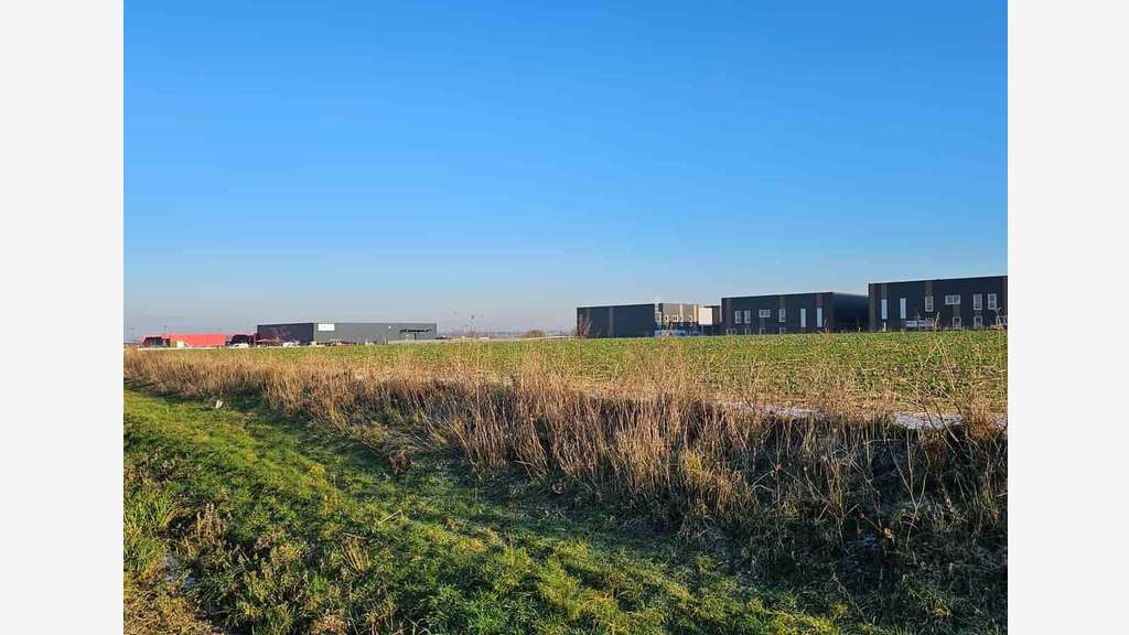 AV terrains à partir de 1 500m² à Épouville