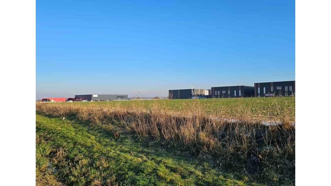 AV terrains à partir de 1 500m² à Épouville