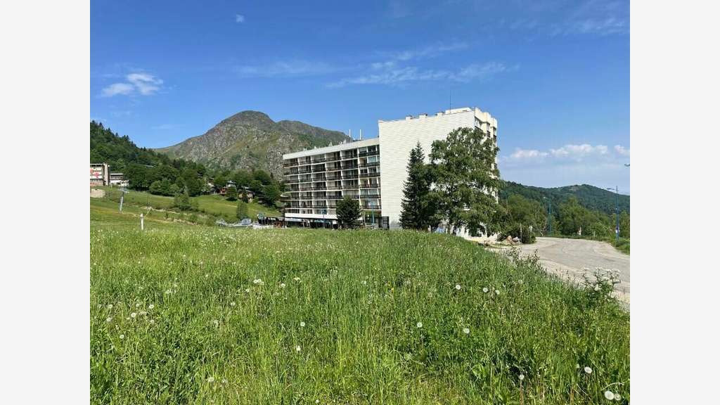 Terrains à vendre zone AUL et AULS à Montferrier