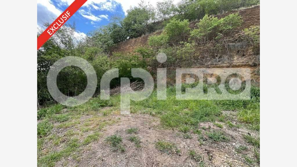 Terrain de 659m² à vendre en ZAC Basse-Terre