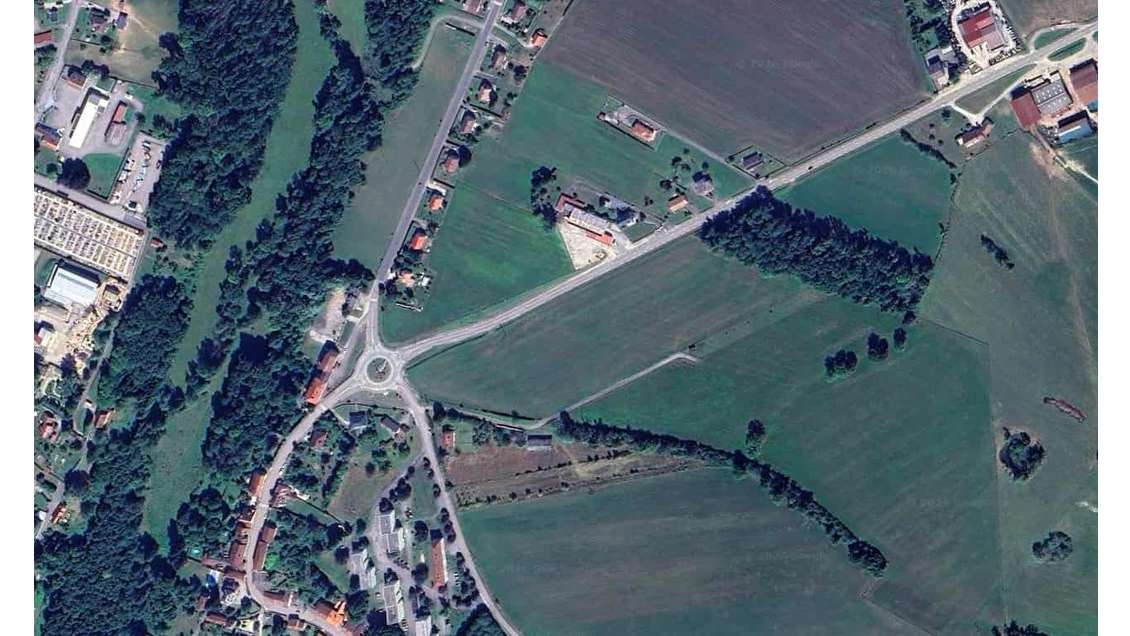 À vendre 3 ha de terrain industriel à Bonvillet