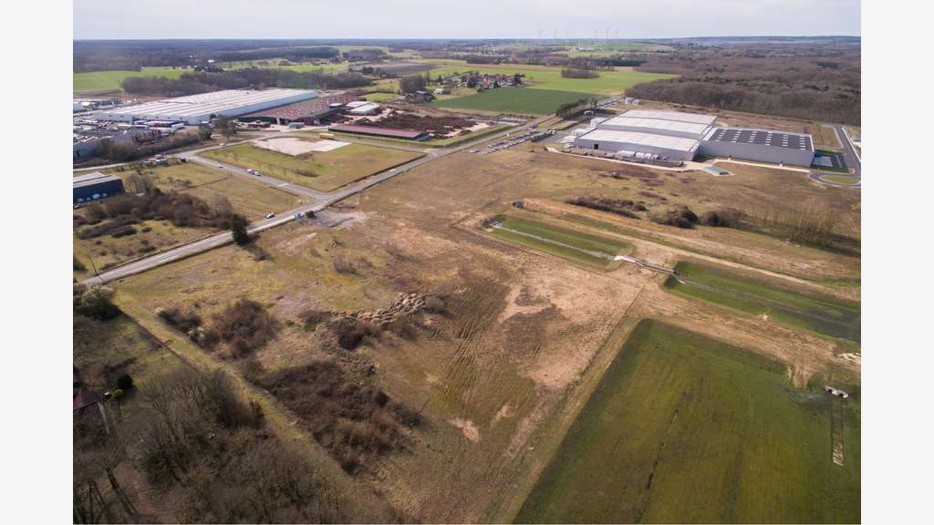 À vendre – 5,6 hectares de terrains Industriels à 