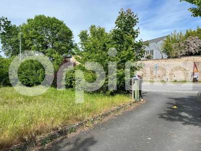Vente Terrains industriels et agricoles à Désertines