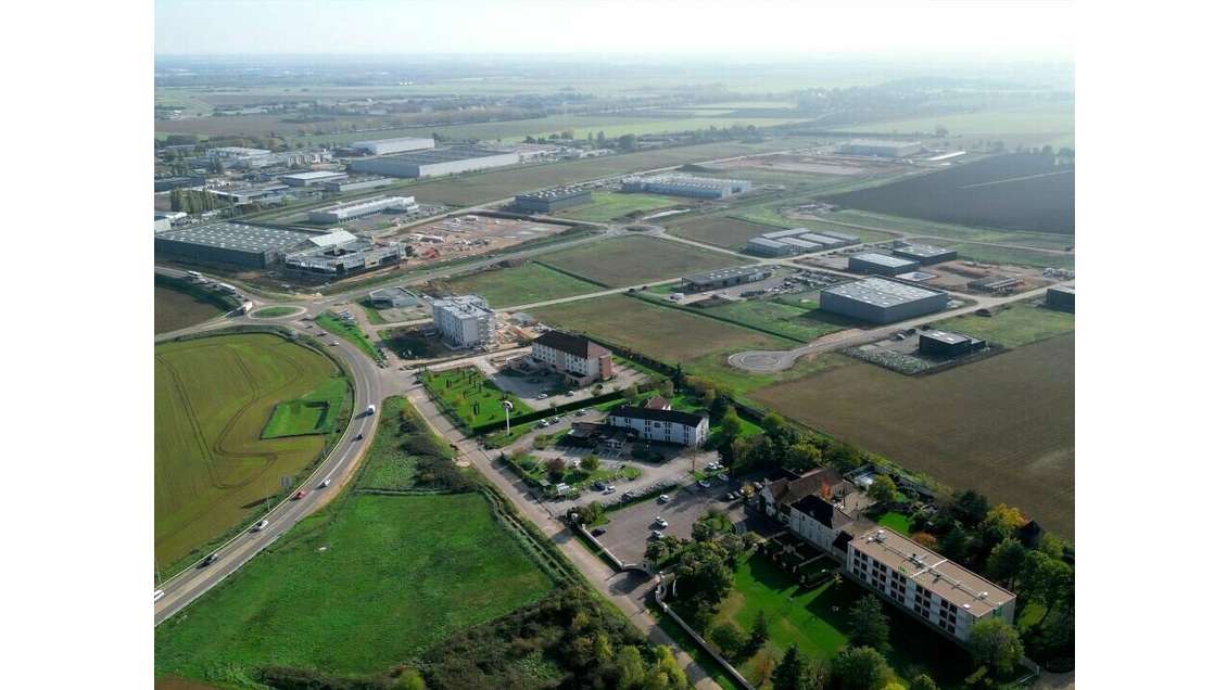 Terrain industriel à vendre 1500m² à Dijon  