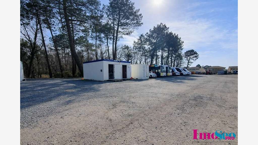 Vente terrain 7805m² en zone UI à Marcheprime