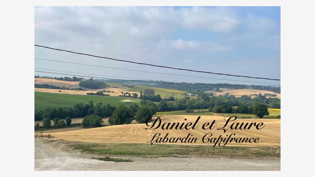 Terres agricoles16 hectares à vendre à Saint Avit