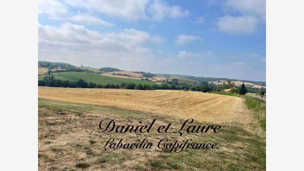 Terres agricoles16 hectares à vendre à Saint Avit