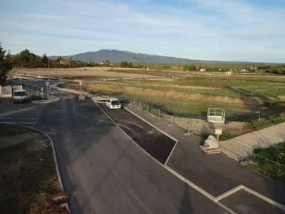 Vente Terrains industriels et agricoles à Mazan