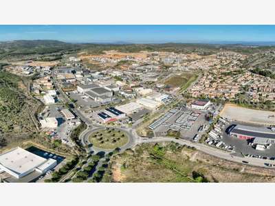 AV terrains industriels de 850 à 2150m² à Narbonne