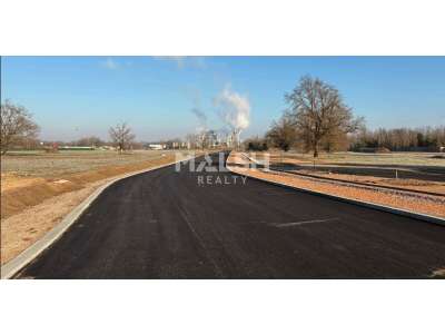 Vente Terrains industriels et agricoles à Roanne