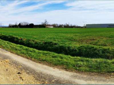 Vente Terrains industriels et agricoles à Saint-Genis-sur-Menthon
