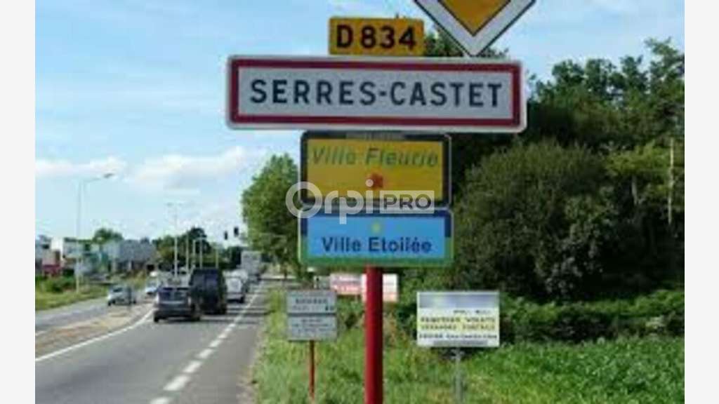 Terrain 600m² à vendre Zone Comm. Serres-Castet