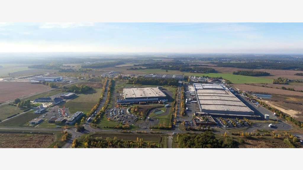 À vendre – 75 hectares de terrains industriels à S