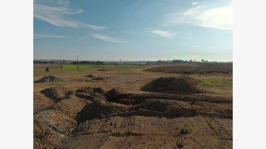 A vendre 16 ha de terrains industriels à Montady
