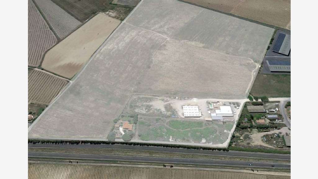 A vendre 16 ha de terrains industriels à Montady