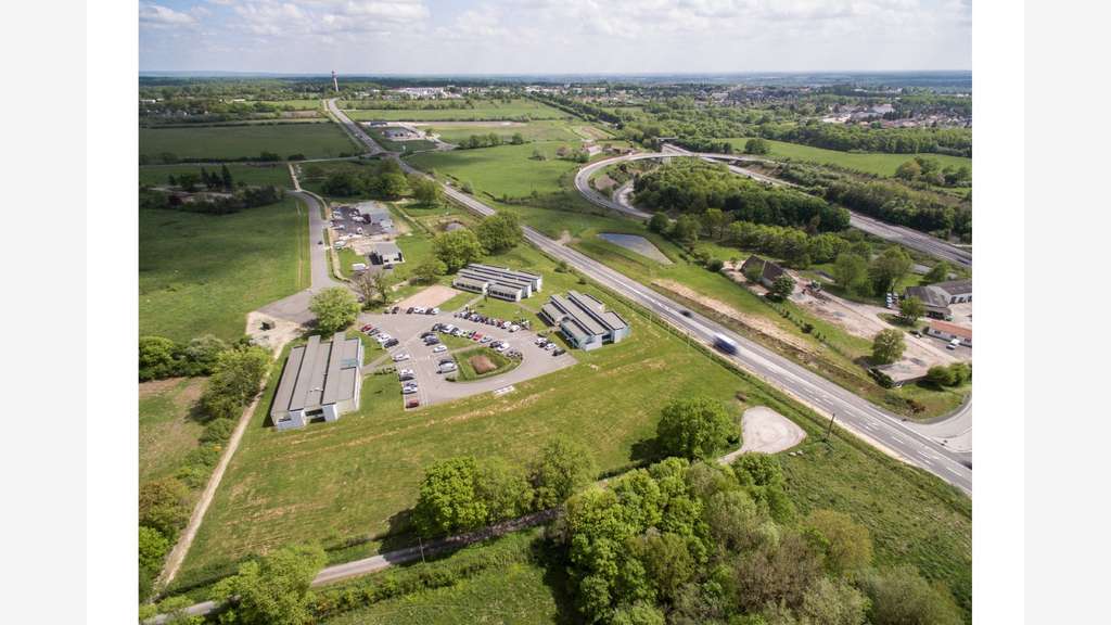 À vendre Terrain industriel de 3 ha à Vierzon 